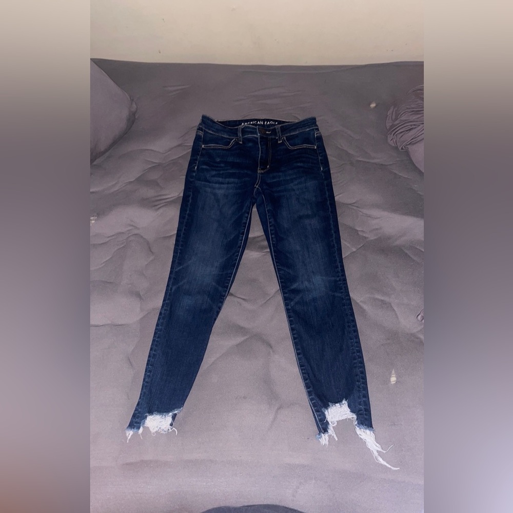 size 6 regular, American Eagle dark blue skinny jeans.